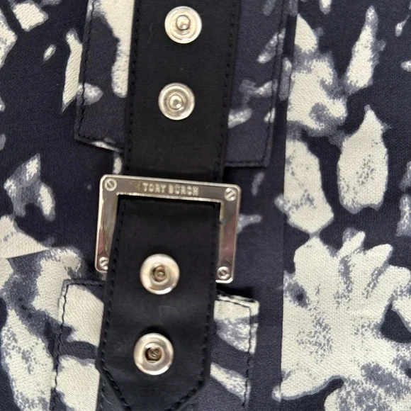 Tory Burch Navy Blue and White Silk Floral Belted Sleeveless Dress | EUC Size 6 - Picture 8 of 12